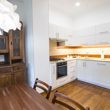 Art Apartment Tashkent Ngoại thất bức ảnh
