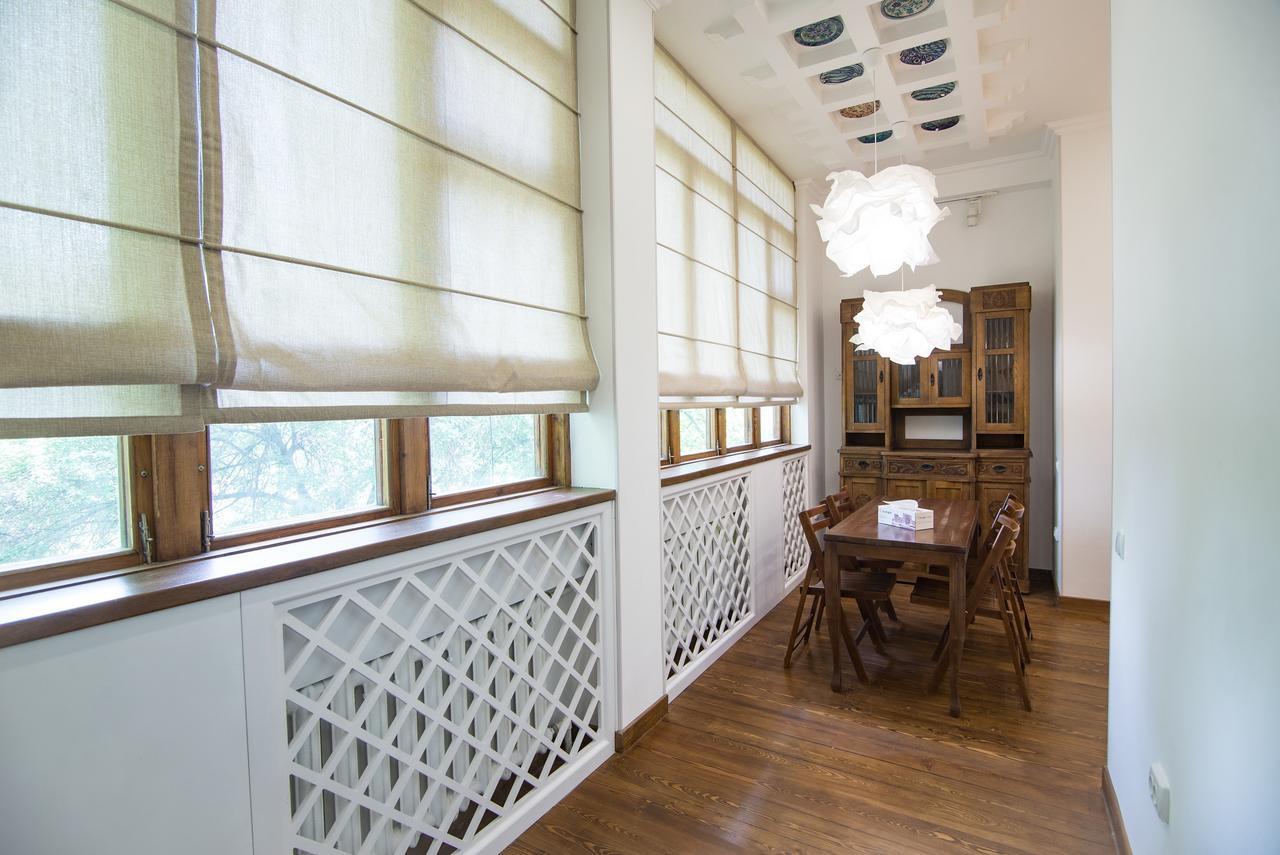 Art Apartment Tashkent Ngoại thất bức ảnh