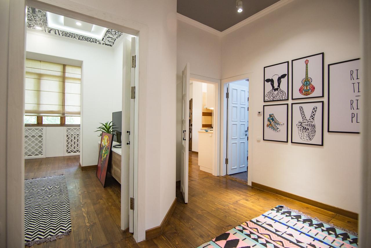 Art Apartment Tashkent Ngoại thất bức ảnh