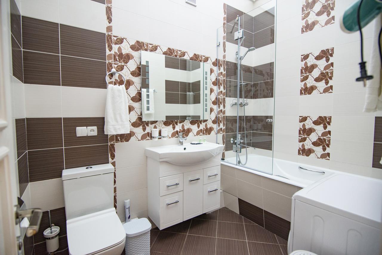 Art Apartment Tashkent Ngoại thất bức ảnh